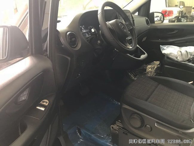 平行进口车18款奔驰METRIS美规版 天津港现车精选