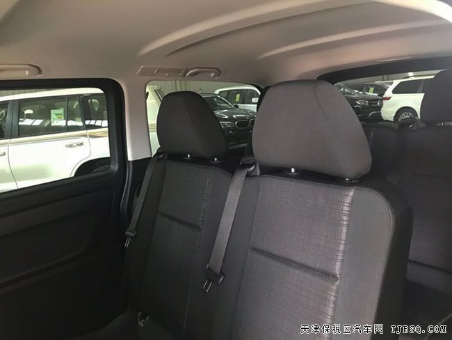 平行进口车18款奔驰METRIS美规版 天津港现车精选