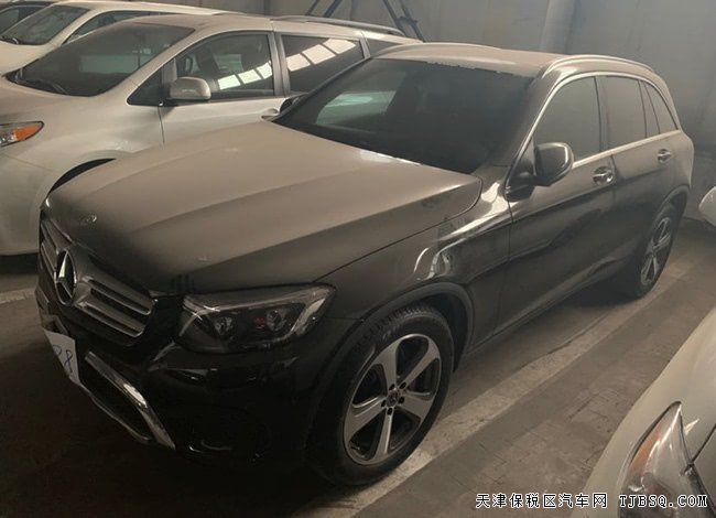 2019款奔驰GLC300墨西哥版 全景天窗/LED大灯现车43.8万
