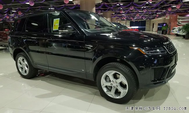 2019款路虎揽胜运动汽油版 20轮/金属漆/驾辅包现车82万