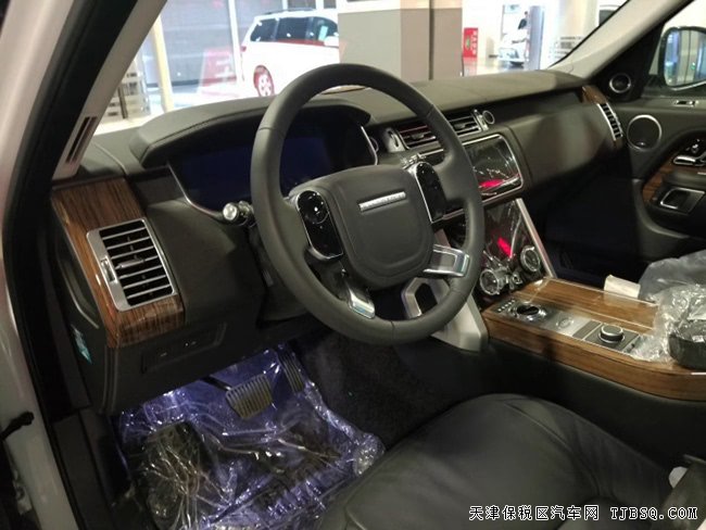 2019款路虎揽胜3.0T行政版 HSE包/视觉辅助包现车127万