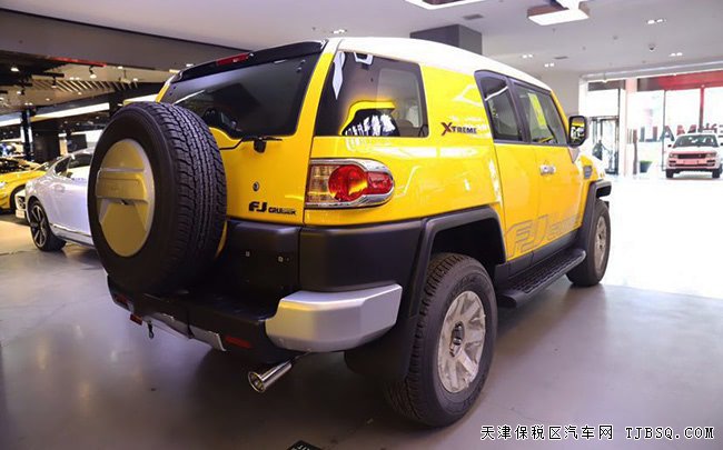 2019款丰田FJ酷路泽4.0L中东版 复古越野优惠起航