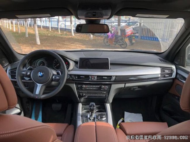 平行进口车18款宝马X5M加规版 天津港现车优惠促