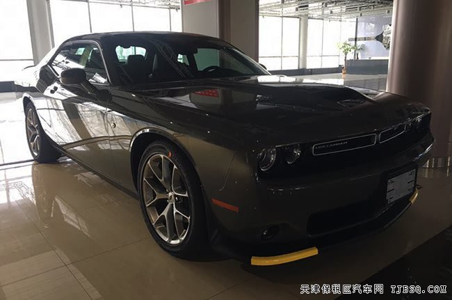2019款道奇挑战者3.6L加规版 20轮/天窗/氙灯现车51万