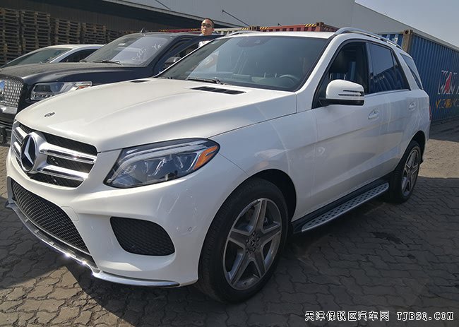 2019款奔驰GLE400墨西哥版 20轮/AMG包围/哈曼现车70万