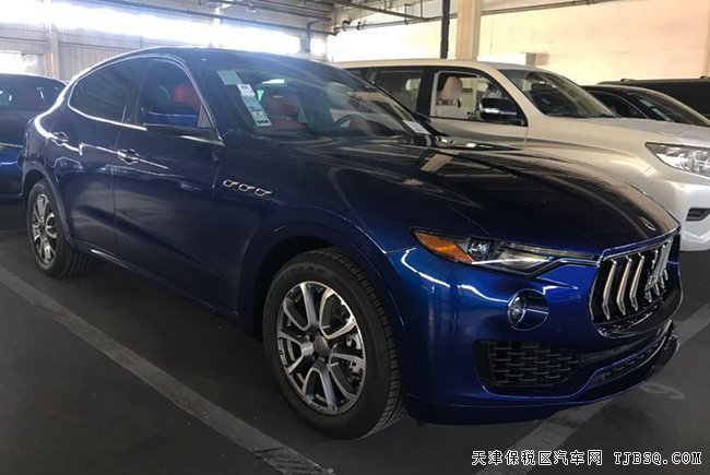 18款玛莎拉蒂levante美规版 全景/脚感门/19轮现车98万