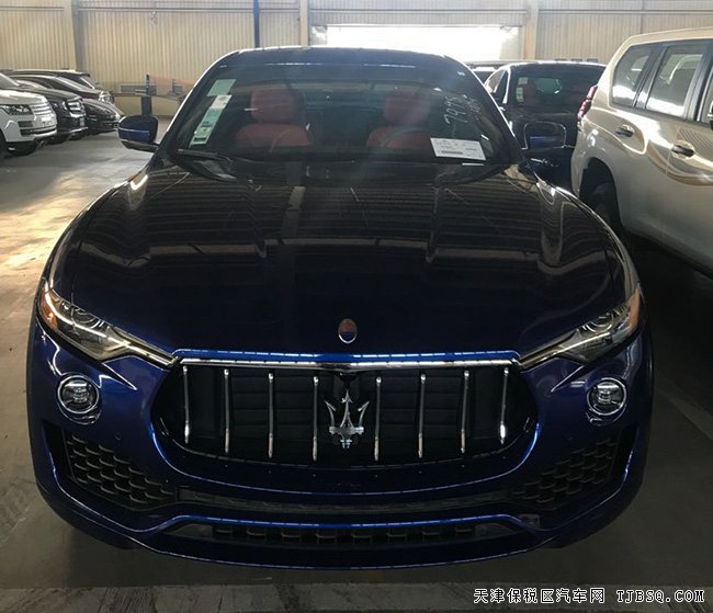 18款玛莎拉蒂levante美规版 全景/脚感门/19轮现车98万