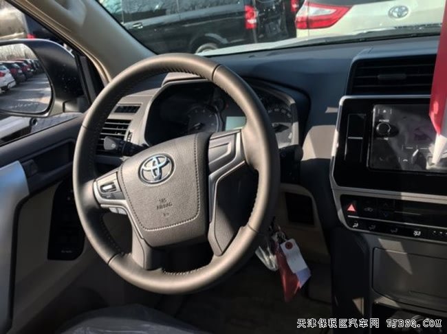 19款丰田普拉多2700中东版 17铝轮/冰箱/底挂现车43.3万