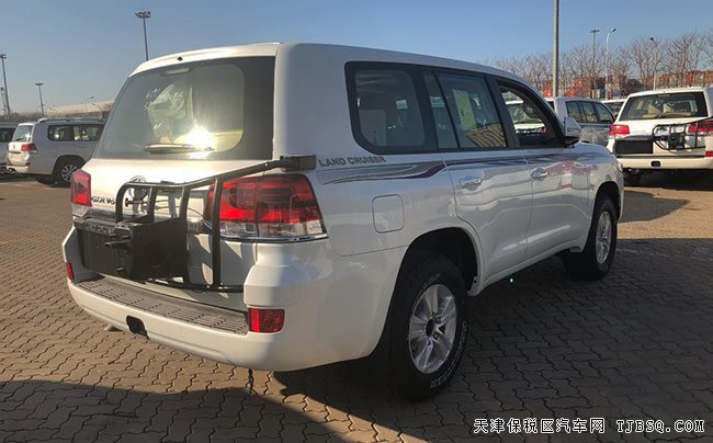 19款丰田酷路泽4000中东版 8气囊/后挂/天窗现车67.3万