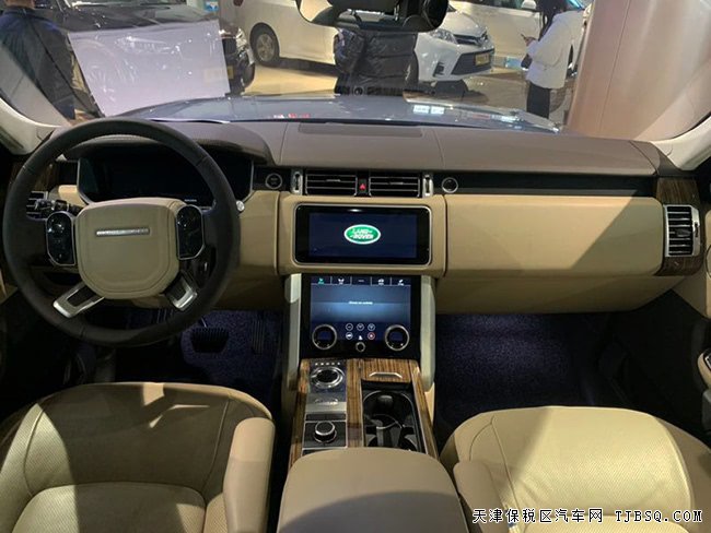 19款路虎揽胜3.0T行政版 停车包/环影/HSE现车126.5万