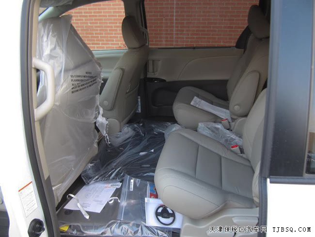 2019款丰田塞纳3.5L四驱XLE版 雷测/天窗/真皮现车51万