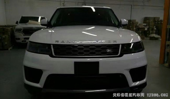 2019款路虎揽胜运动汽油版 天津港现车乐享折扣
