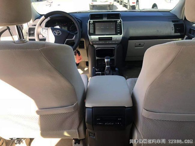 2019款丰田霸道2700中东版 经典越野现车尽享极致