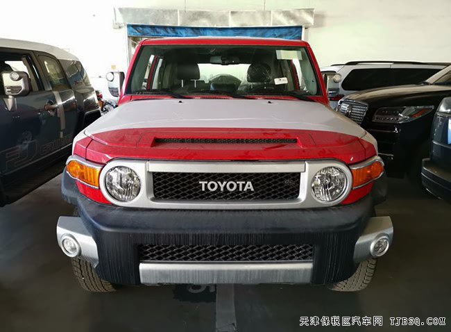 2019款丰田FJ酷路泽4.0L中东版 天津港现车劲惠