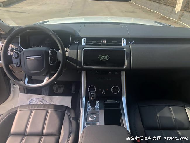 18款路虎揽胜运动汽油版 19轮/全景/LED大灯现车84.5万