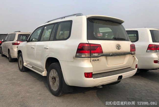 19款丰田酷路泽4000中东版 18轮/前小杠/天窗现车68.9万