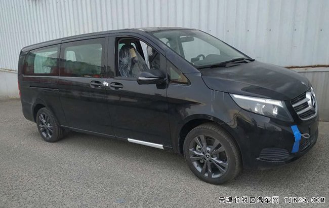 2019款奔驰V250中东版 经典商务MPV现车优惠酬宾
