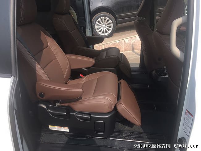 19款丰田塞纳3.5L两驱顶配 双天窗/JBL/18轮现车52.3万