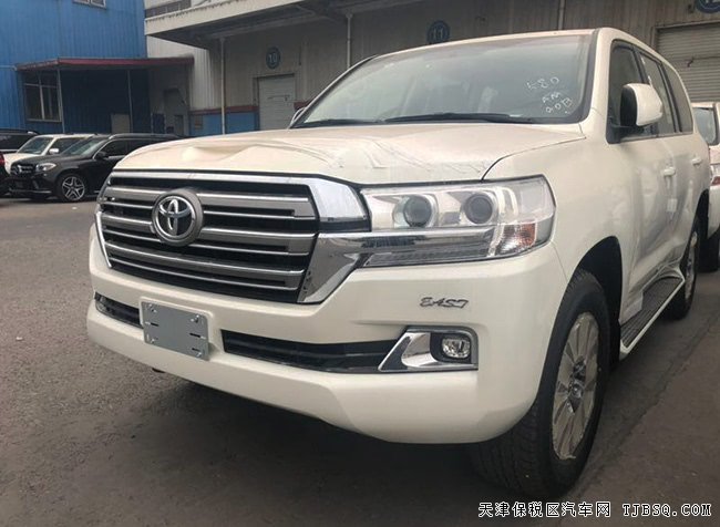 18款丰田酷路泽5700中东版 12气囊/18轮/天窗现车88.6万