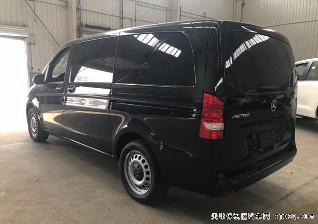 18款奔驰METRIS美规版 金属漆/电动门/舒适包现车38.5万