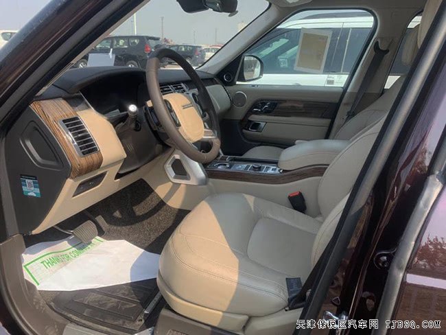 2019款路虎揽胜3.0T行政版 20轮/全景/电吸门现车121万