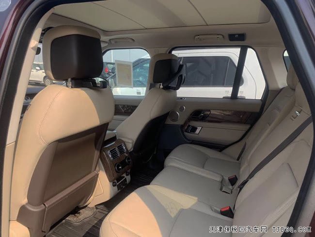 2019款路虎揽胜3.0T行政版 20轮/全景/电吸门现车121万