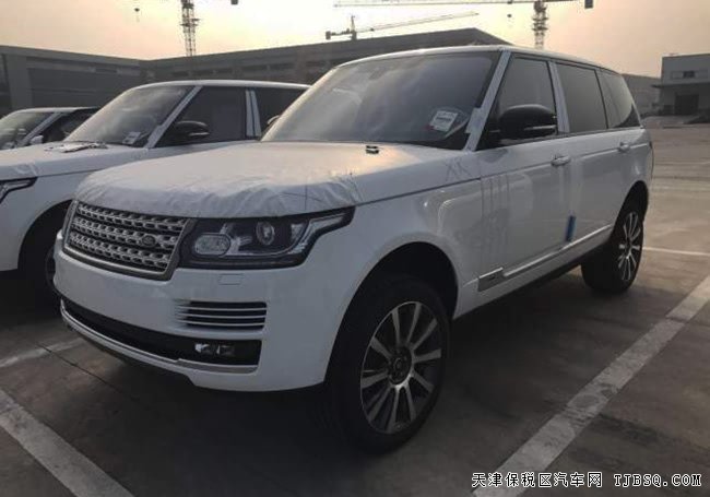 2017款路虎揽胜3.0T柴油创世加长版 4座/21轮现车142万