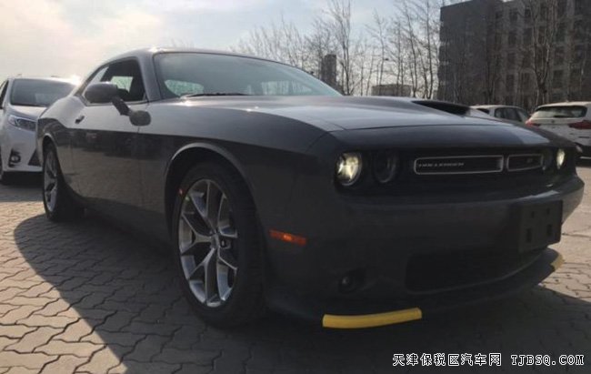 19款道奇挑战者3.6L加规版 20熏黑轮/天窗现车57万钜惠
