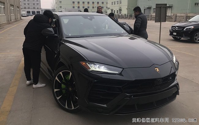 2019款兰博基尼Urus加规版 首款SUV现车优惠购