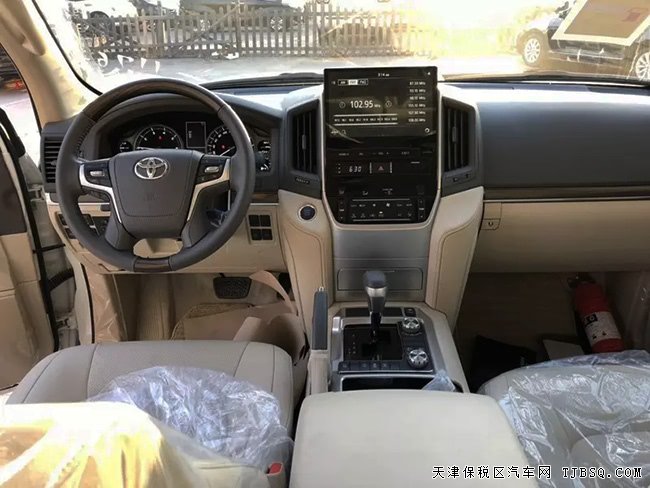 2019款丰田酷路泽4000中东版 20轮/8气囊/天窗现车74万