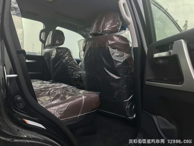 19款丰田酷路泽5700中东版 12气囊/天窗/20轮现车112万