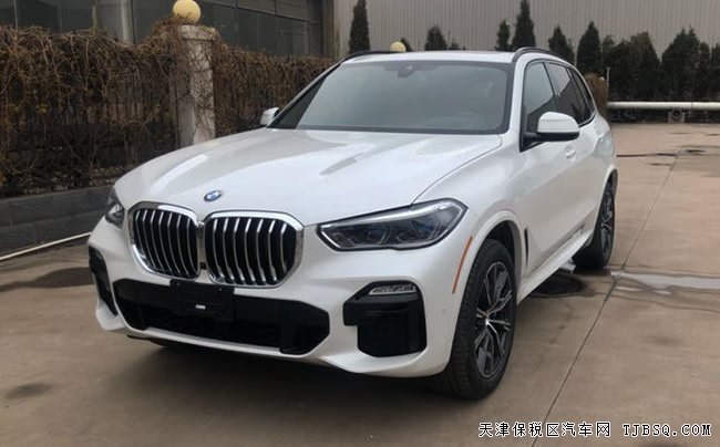 2019款宝马X5M加规版 全景天窗/大豪华包/M包预定83万