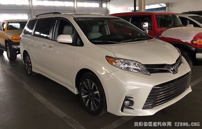 2019款丰田塞纳3.5L两驱XLE版 18轮/天窗/真皮现车46万