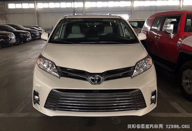 2019款丰田塞纳3.5L两驱XLE版 18轮/天窗/真皮现车46万