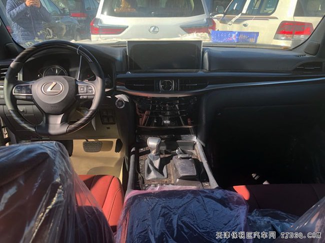 18款雷克萨斯LX570中东铂金版 21轮/雷测/抬显现车143万