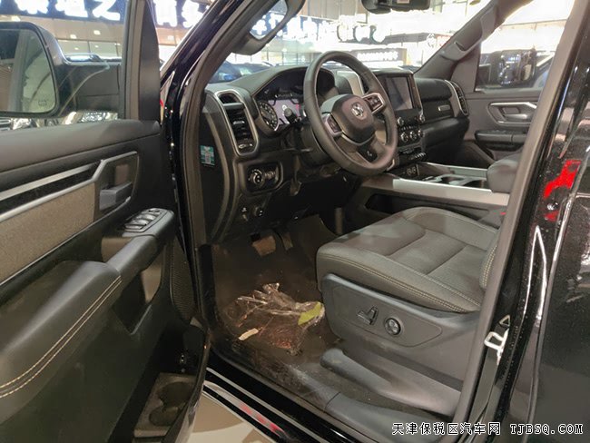 2019款道奇公羊5.7L大角牛皮卡 二级包/全景现车41.5万