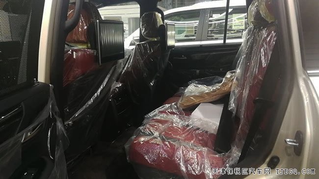 2018款雷克萨斯LX570中东版 大包围/黑中网现车151万起