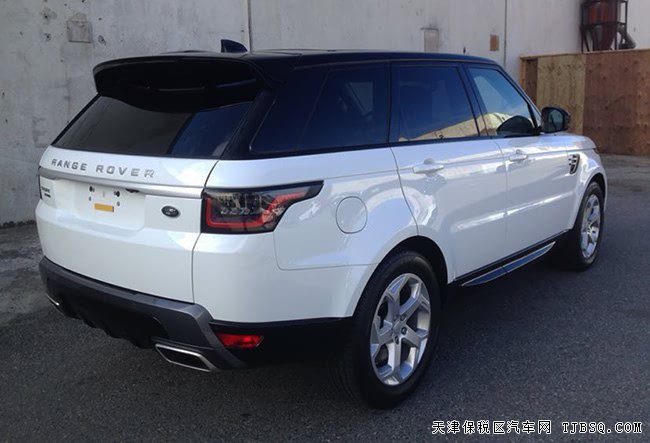 2019款路虎揽胜运动汽油版 黑撞顶/20轮/全景现车89.5万