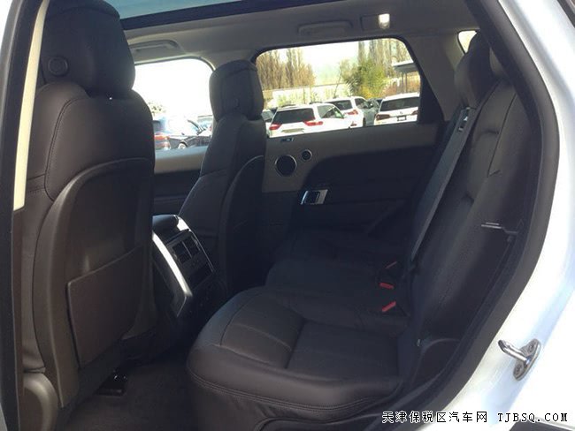 2019款路虎揽胜运动汽油版 黑撞顶/20轮/全景现车89.5万