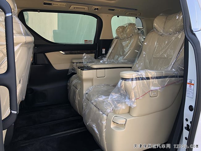 19款丰田埃尔法3.5L中规版 尊贵版豪华MPV现车110万钜惠