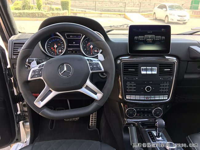 2017款奔驰G500 4x4墨版 22轮/天窗/三差速锁现车280万