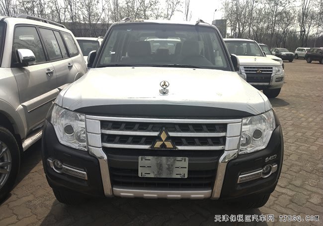 平行进口18款三菱帕杰罗V97中东版 双差/18轮现车33.5万