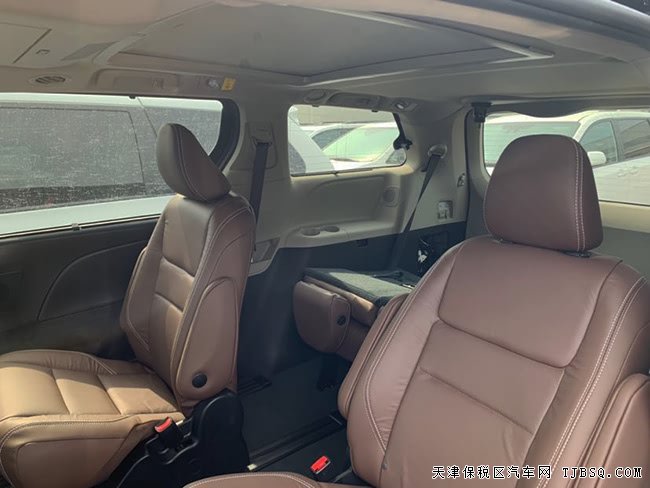 19款丰田塞纳3.5L四驱顶配版 双天窗/雷测/18轮现车60万