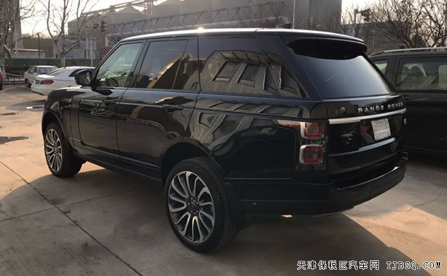 2019款路虎揽胜3.0T行政汽油版 港口现车尽享极致