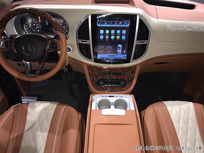 18款奔驰METRIS美规版 航空座椅/后娱/吸顶DVD现车58万