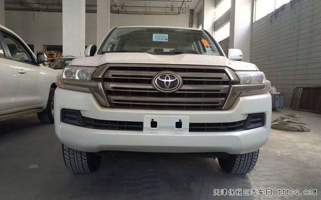 2019款丰田酷路泽4000中东版 17轮/7座/冰箱现车63.2万