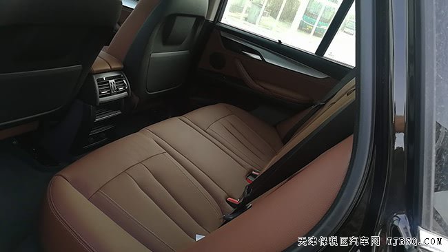 平行进口车18款宝马X5中东版 19轮/全景天窗现车64.5万