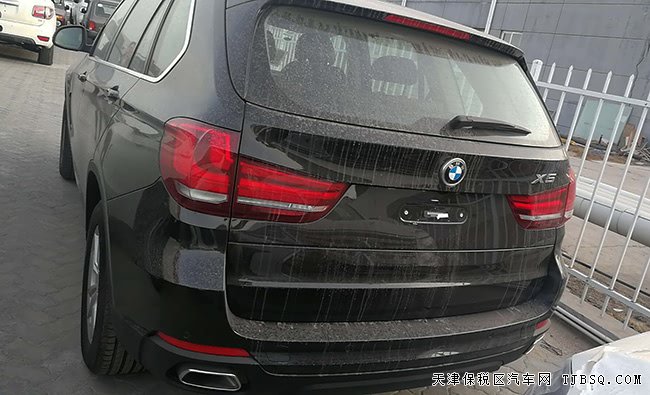 平行进口车18款宝马X5中东版 19轮/全景天窗现车64.5万