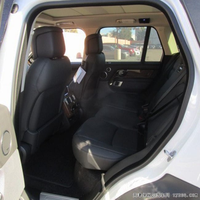 2019款路虎揽胜3.0T汽油版 HSE/驾辅包/视觉包现车123万