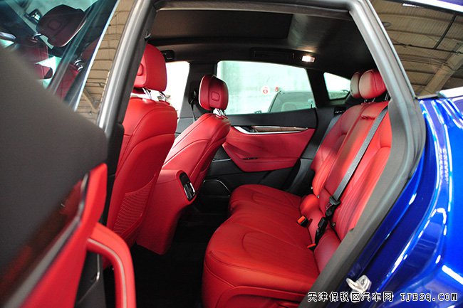 18款玛莎拉蒂levante美规版 19轮/全景/脚感现车96.5万